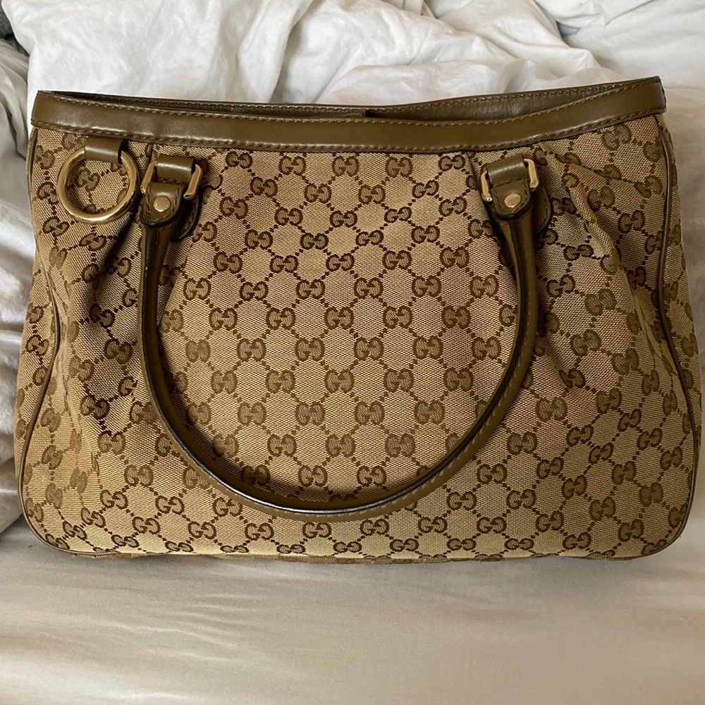 GUCCI: Beige, "GG" Logo & Taupe Leather Tote/Sukey Shoulder Bag